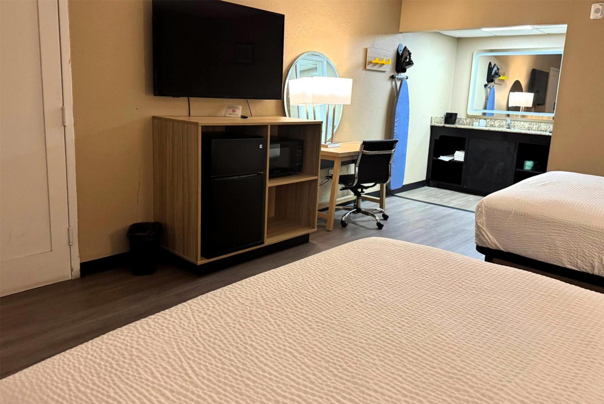 Super 8 By Wyndham Corpus Christi Airport Hotel Bagian luar foto